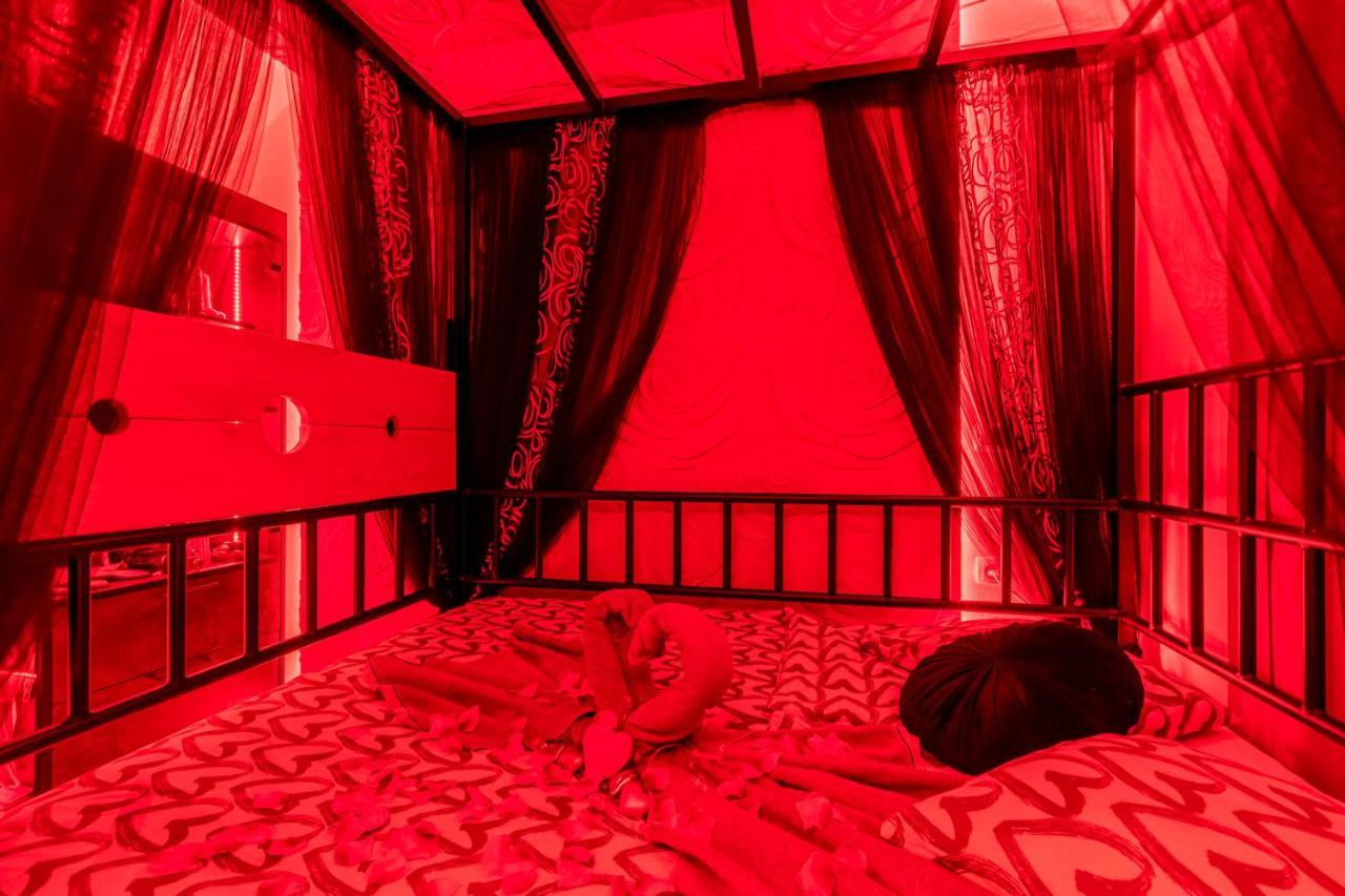 Jacuzzi - Love - Bdsm - Extra Luxury - Ev Chargger - Valentine'S Day - Red Room - Flexible Selfcheckins 28 Zagreb Eksteriør billede