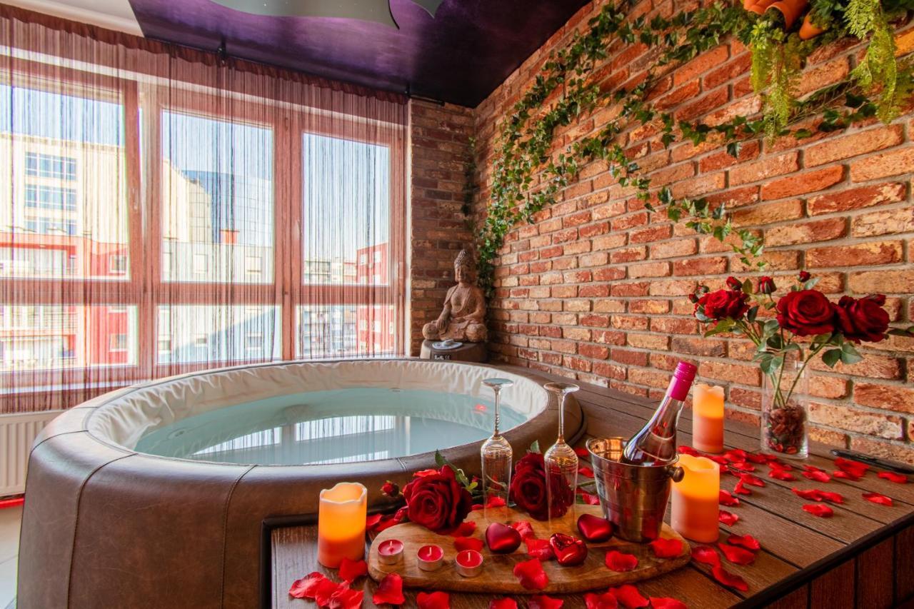 Jacuzzi - Love - Bdsm - Extra Luxury - Ev Chargger - Valentine'S Day - Red Room - Flexible Selfcheckins 28 Zagreb Eksteriør billede